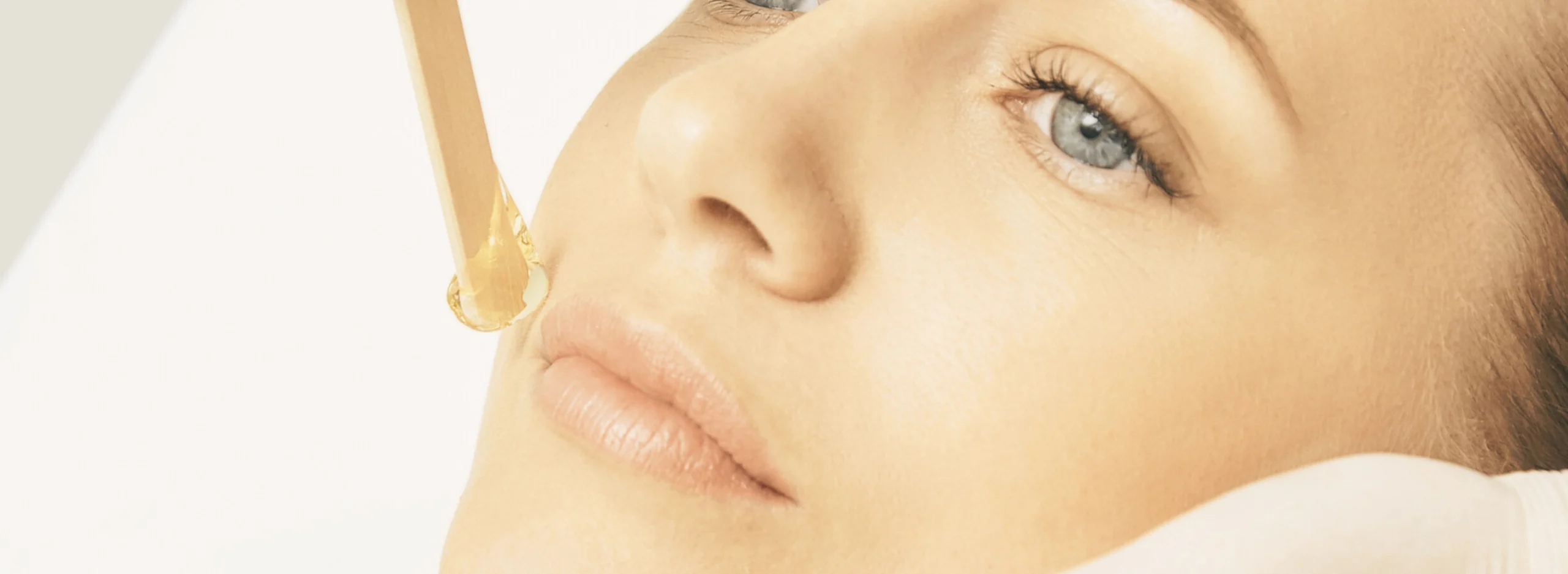 Upper lip waxing - buyitalwax.com